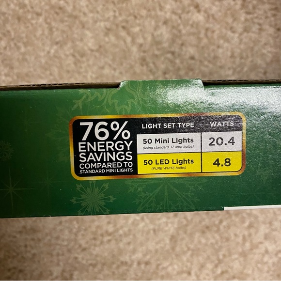 50 LED C6 Clear Christmas Lights - Picture 3 of 3